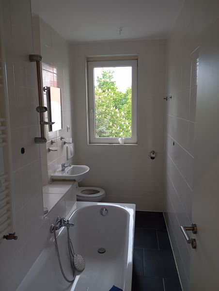 Helle 3 Zimmer Wohnung zu vermieten